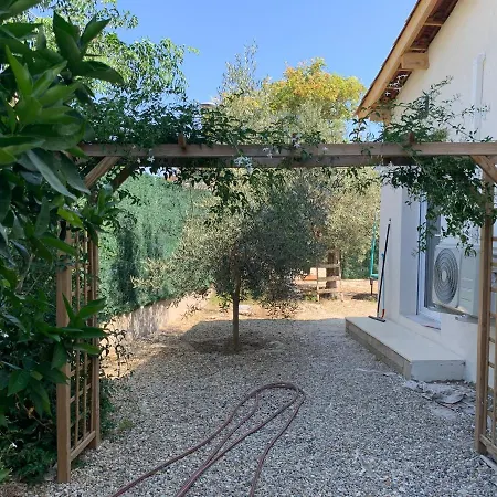 L'olivier De Manel Bed & Breakfast Aigues-Mortes